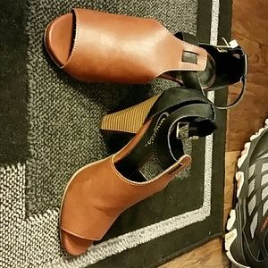 Women's sandals